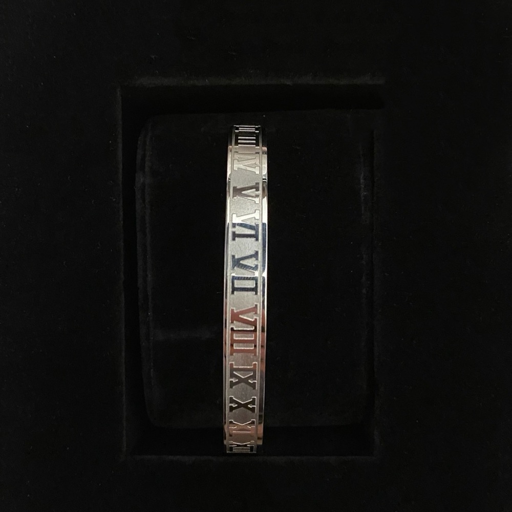 Silver Roman Numerals Bangle